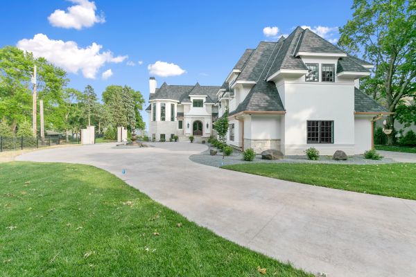Concrete Driveway Installation in Irvine