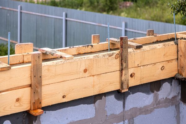 Poured Wall Construction in Irvine