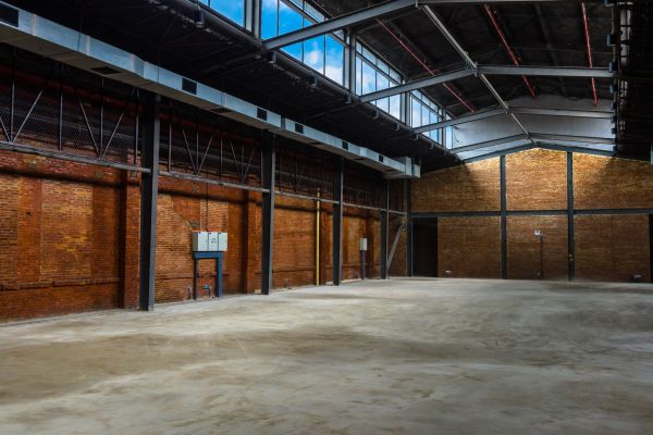 Cost of Barn Concrete Installation in Irvine
